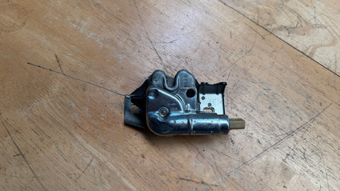 Rear Electronic hatch latch , Used, 1984 - 1996 Corvette